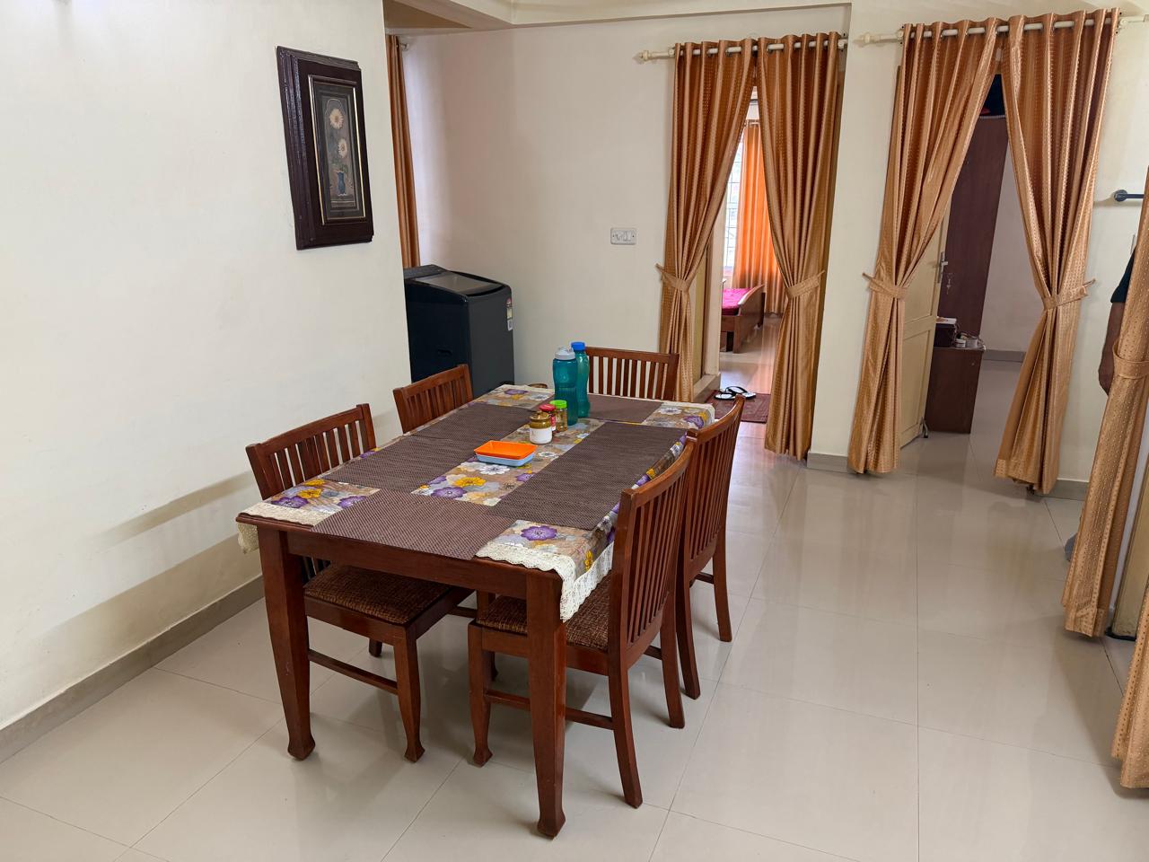 1500sqft 3BHK Fully furnished Apartment