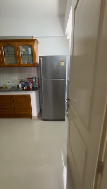 1500sqft 3BHK Fully furnished Flat