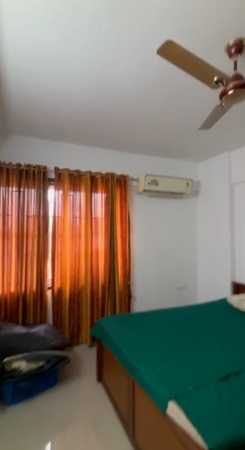 1500sqft 3BHK Fully furnished Flat