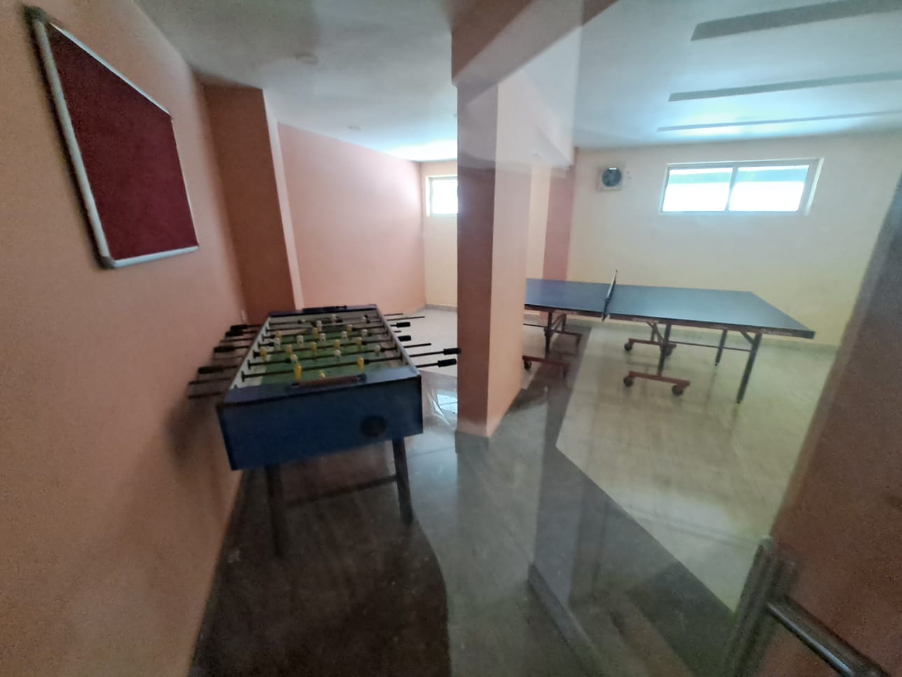 1503sqft 3BHK Semifurnished Flat