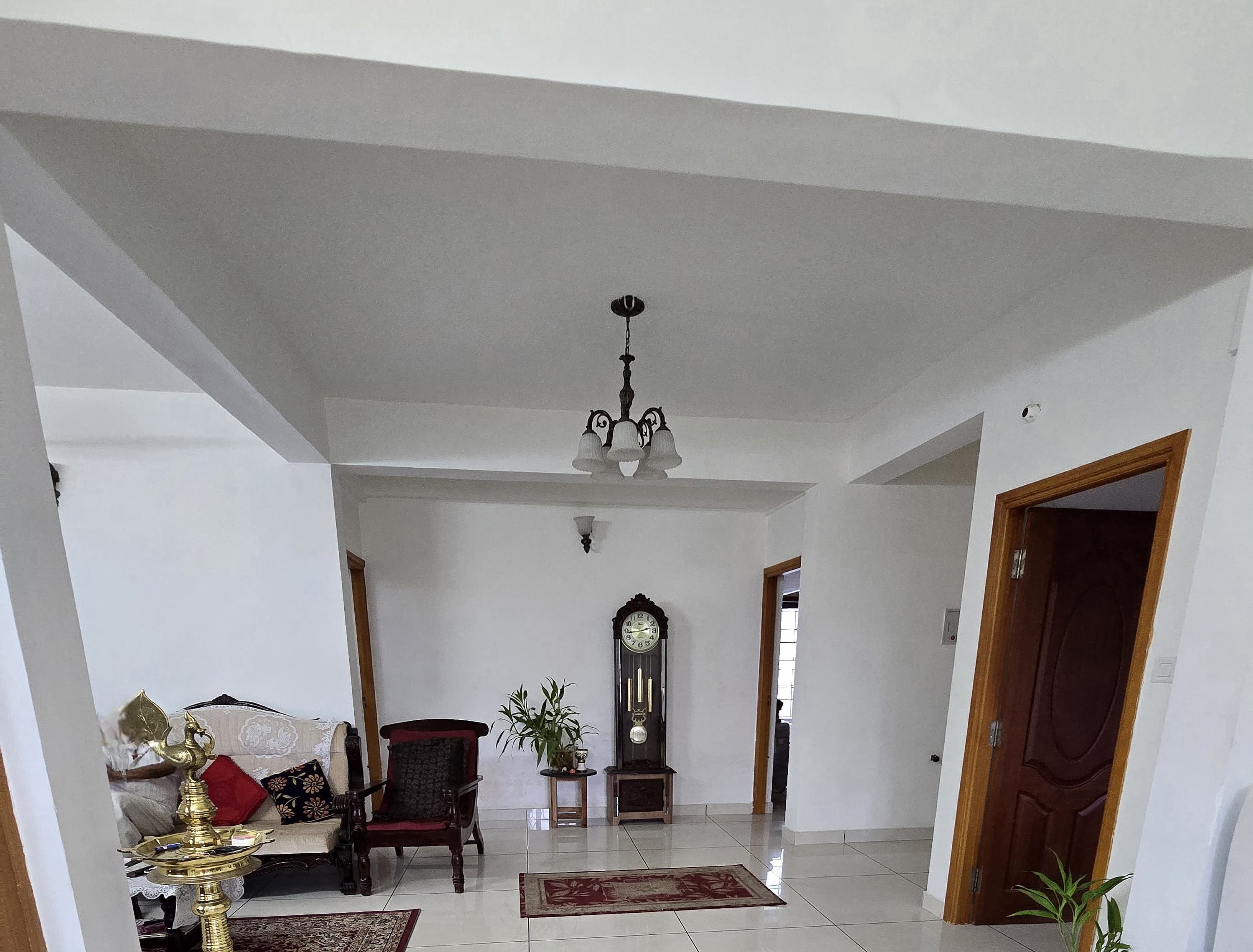 1510sqft 3BHK Semifurnished Apartment