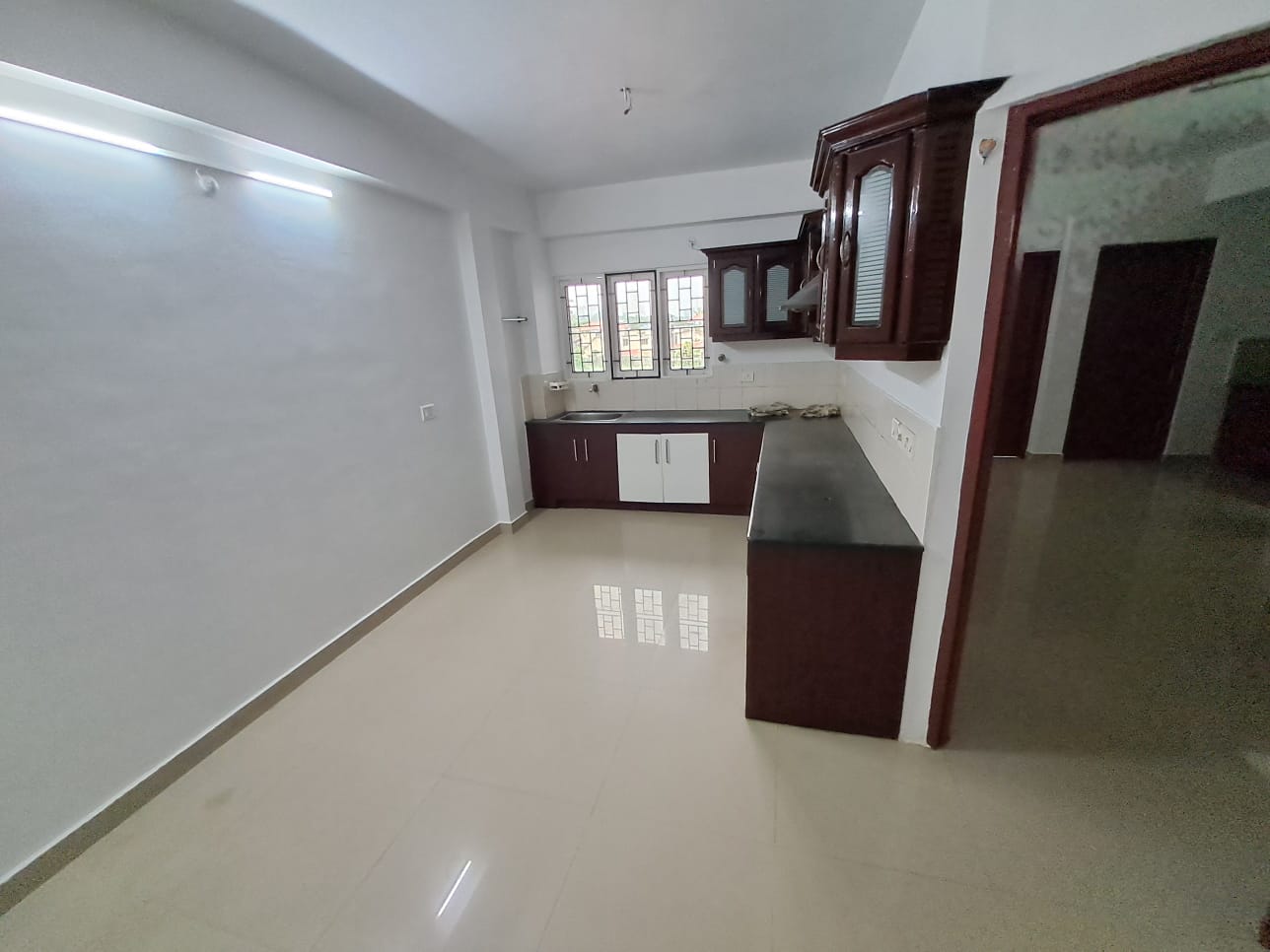 1510sqft 3BHK Semifurnished Flat - for sale in Kadavanthra, Kochi, Kerala