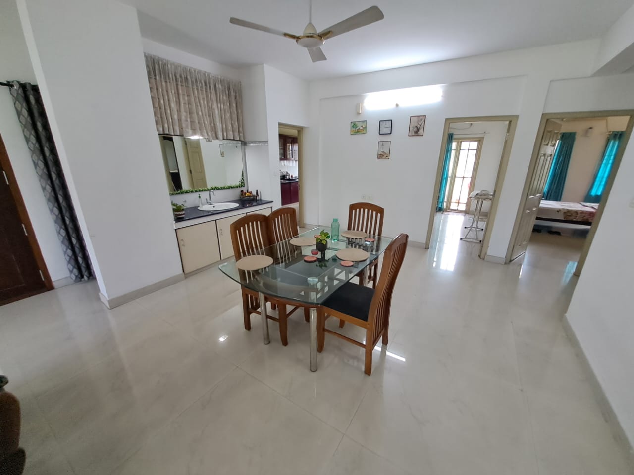 1515sqft 3BHK Fully furnished Apartment