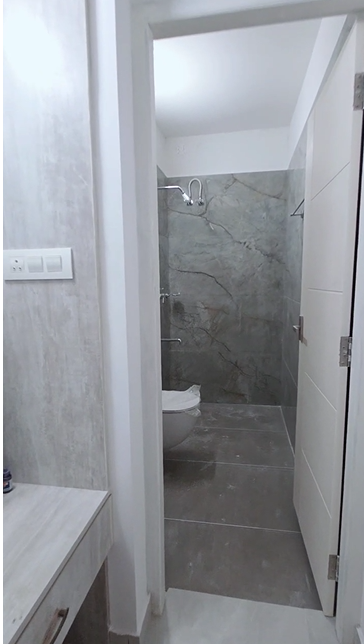 1530sqft 3BHK Semifurnished House with 4.100cents of Land