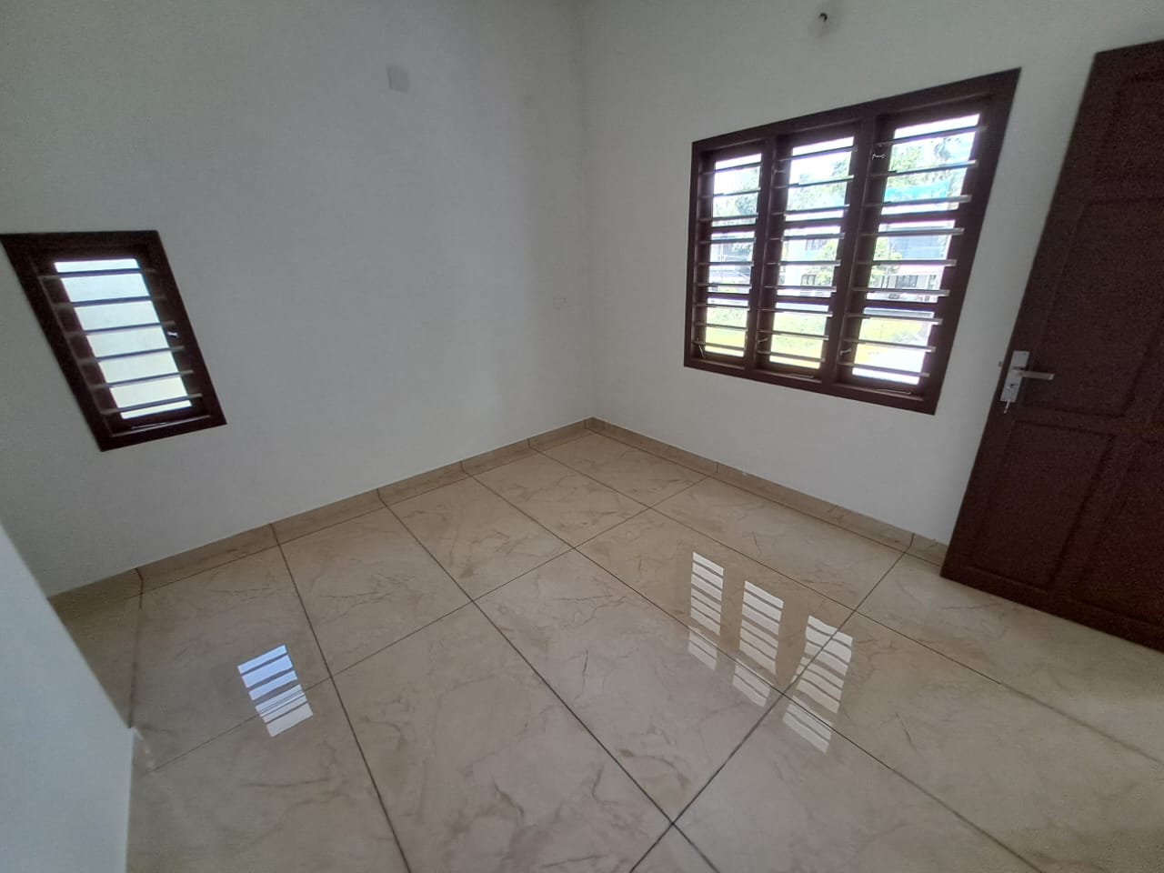 1550sqft 3BHK Brand New House with 3 Cent Land