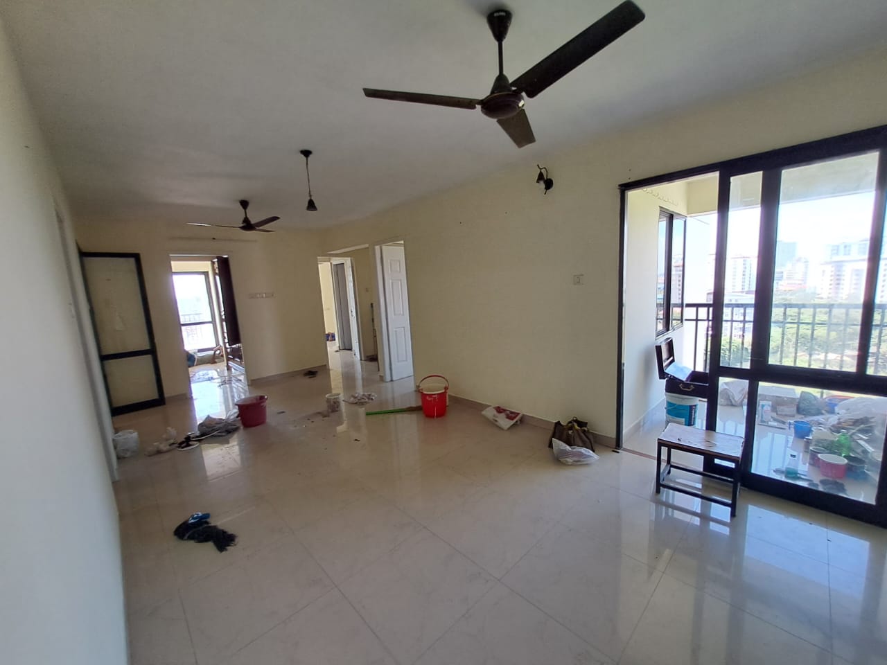 1550sqft 3BHK Semifurnished Flat