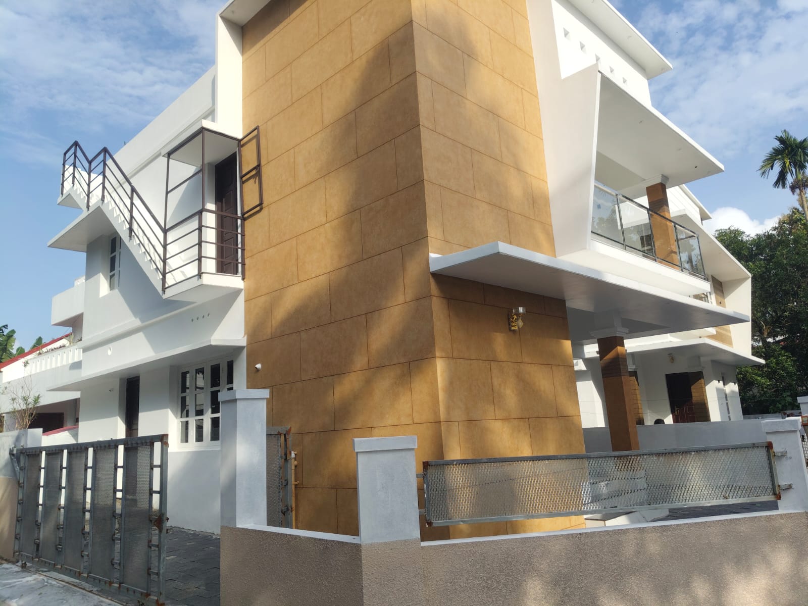 1600sqft 3BHK new house
