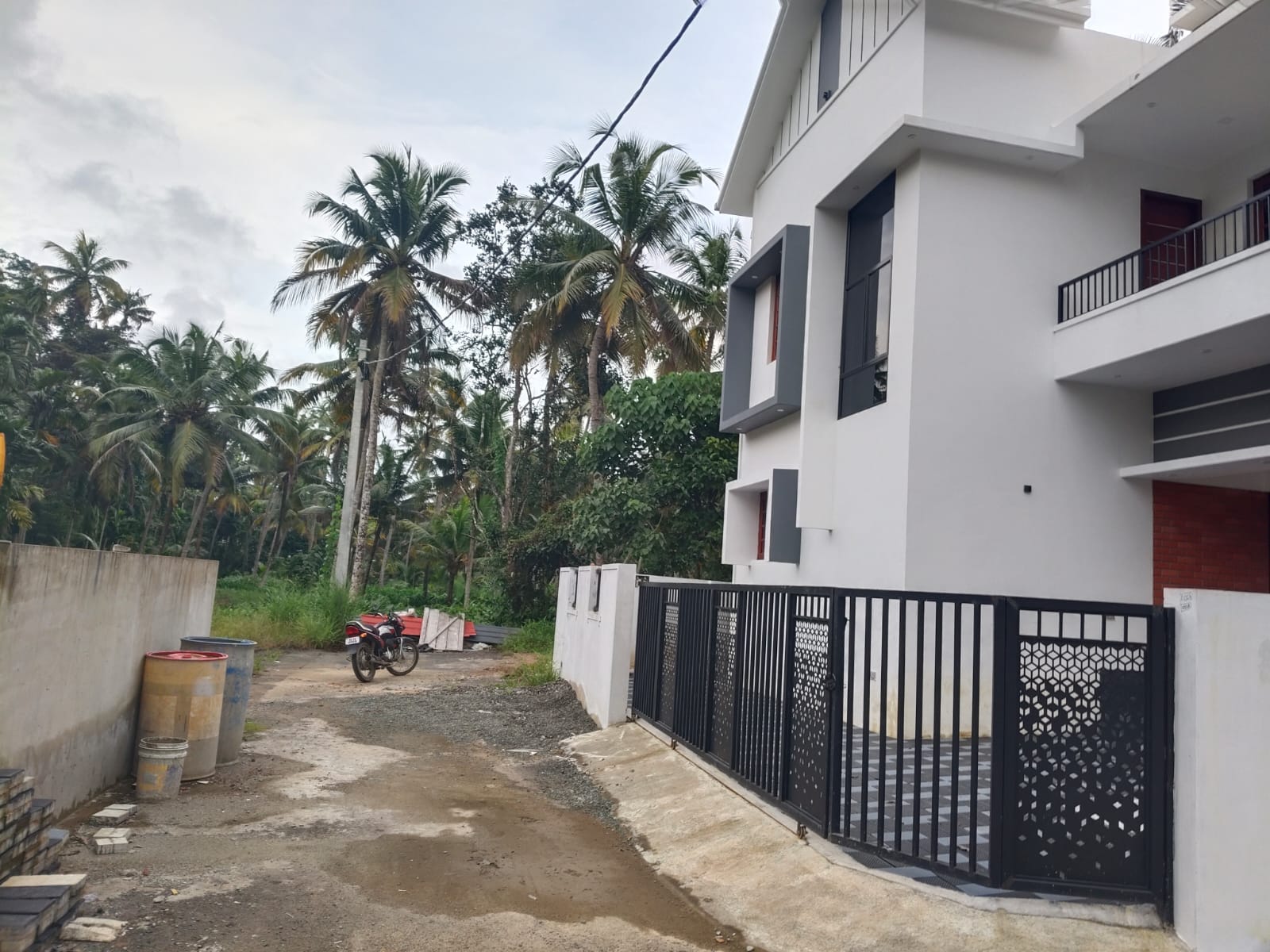 1600sqft 3BHK New House