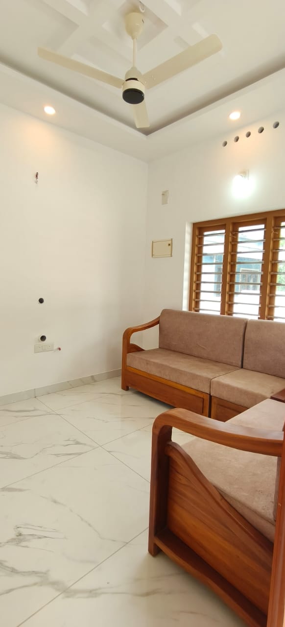 1600sqft 4BHK Furnished House