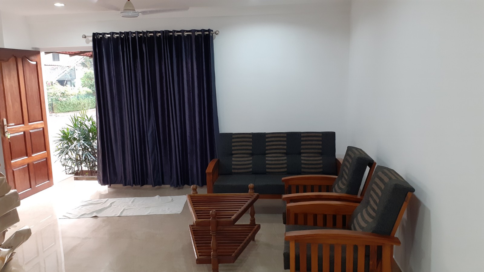 1600sqft 2BHK Fully Furnished Flat in a gated community