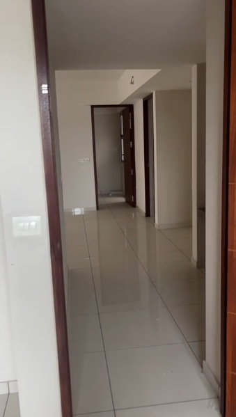 1610sqft 3 BHK Unfurnished posh flat