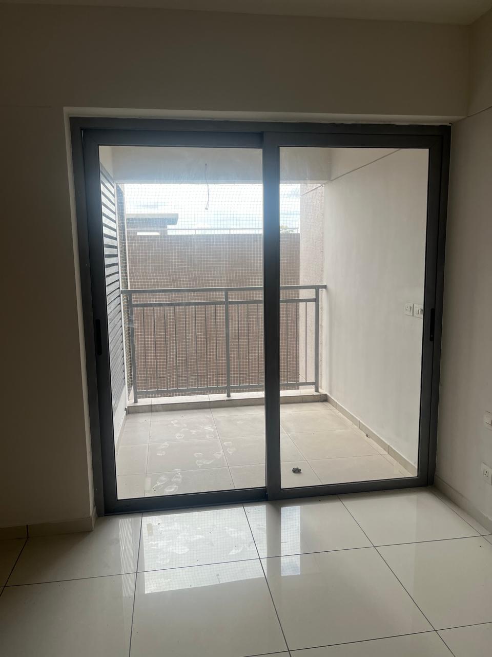 1610sqft 3 BHK Unfurnished posh flat