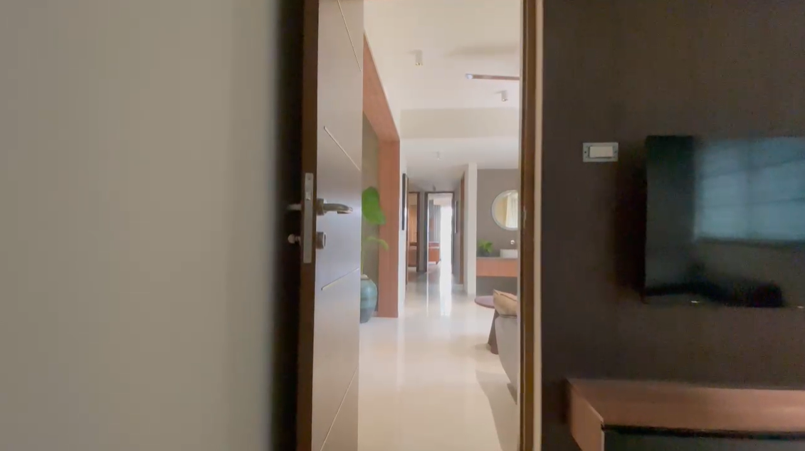1626sqft 3bhk Semifurnished Flat