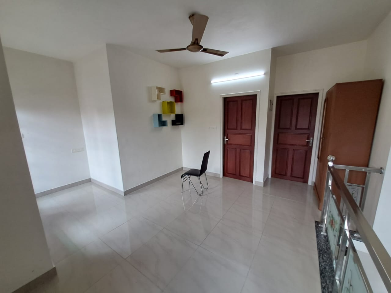 1650 sqft, 3BHK semifurnished House