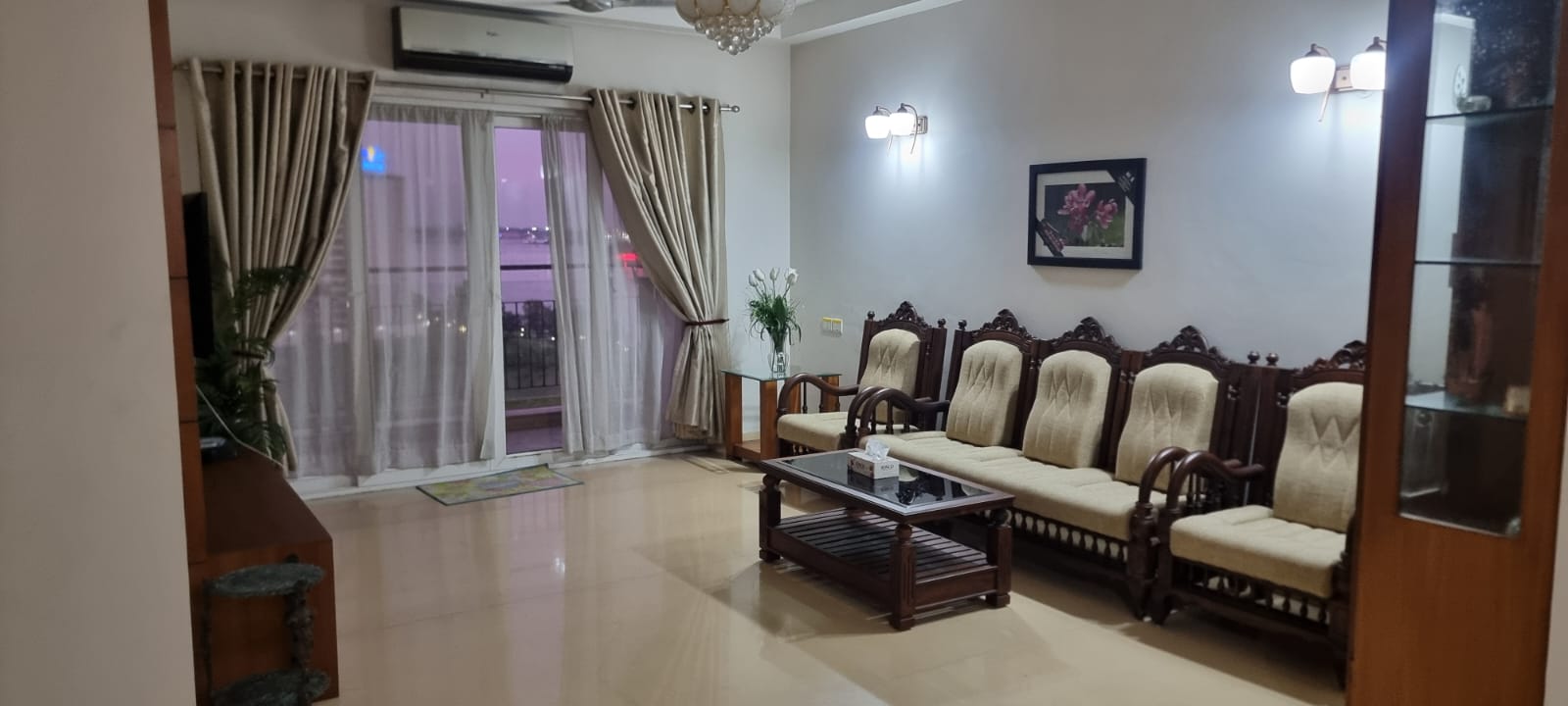 1650sqft 3BHK Fully furnished Apartment - for sale in Marine Drive, Kochi, Kerala