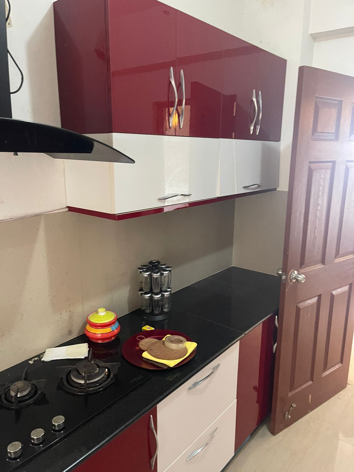 1650sqft 3BHK Fully Furnished Flat