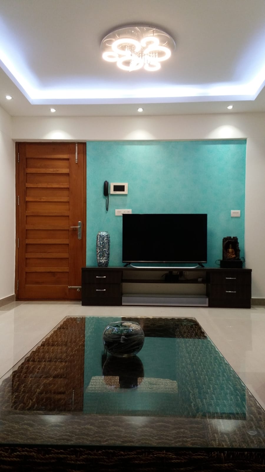 1650sqft 3BHK Fully furnished Premium Apartment