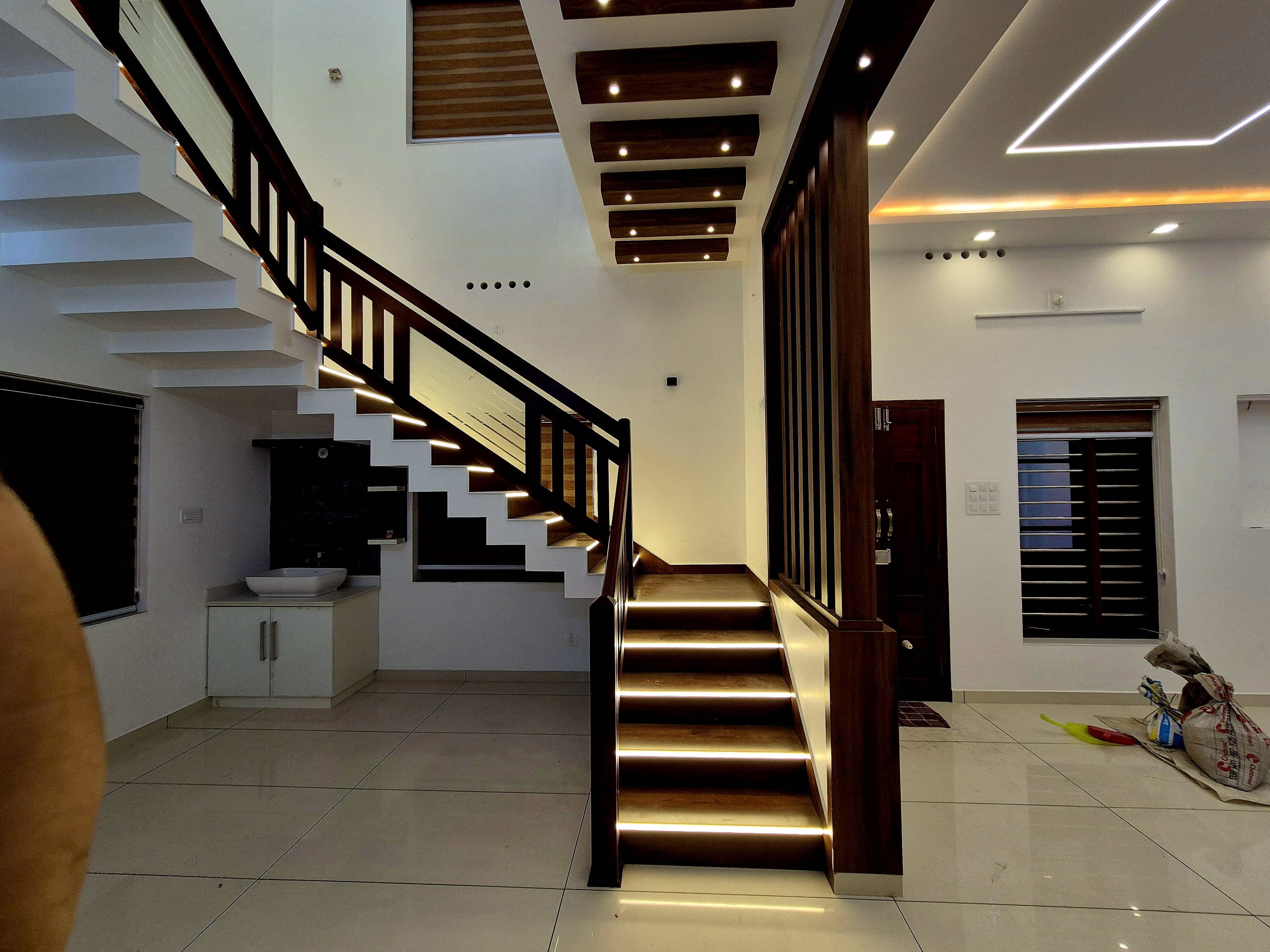 1650sqft 3BHK Semifurnished House with 3.500cent Land