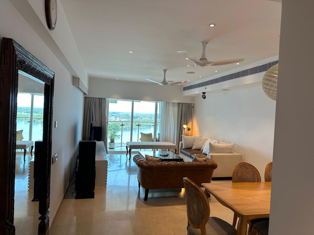 1652sqft 3BHK Fully furnished - for sale in marine drive, Kochi ( Ernakulam ), Kerala