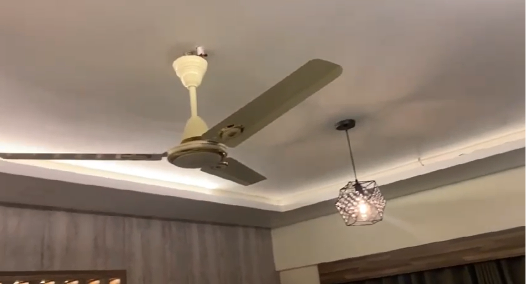 1660sqft 3BHK Fully furnished Flat