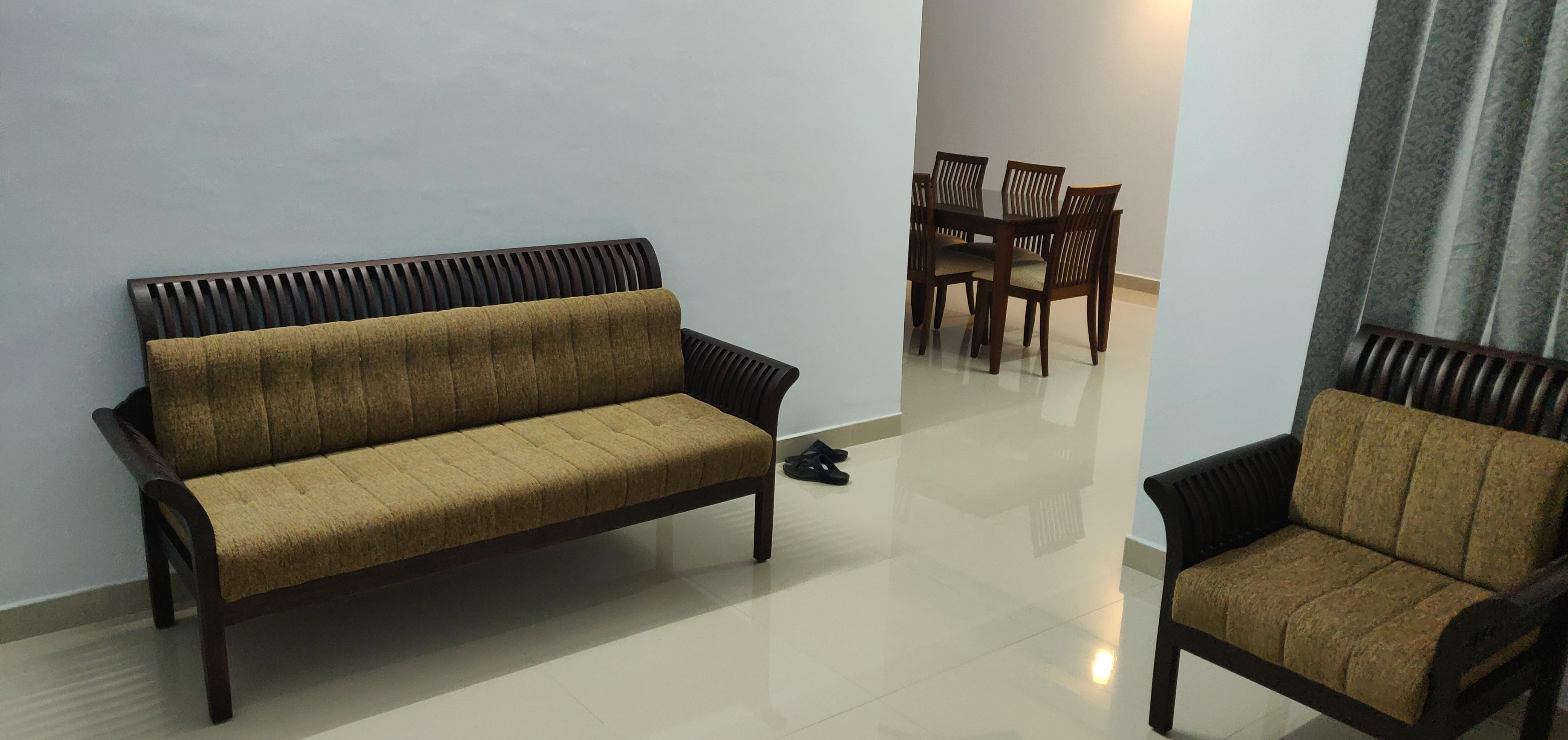 1680sqft 3BHK Fully furnished Flat