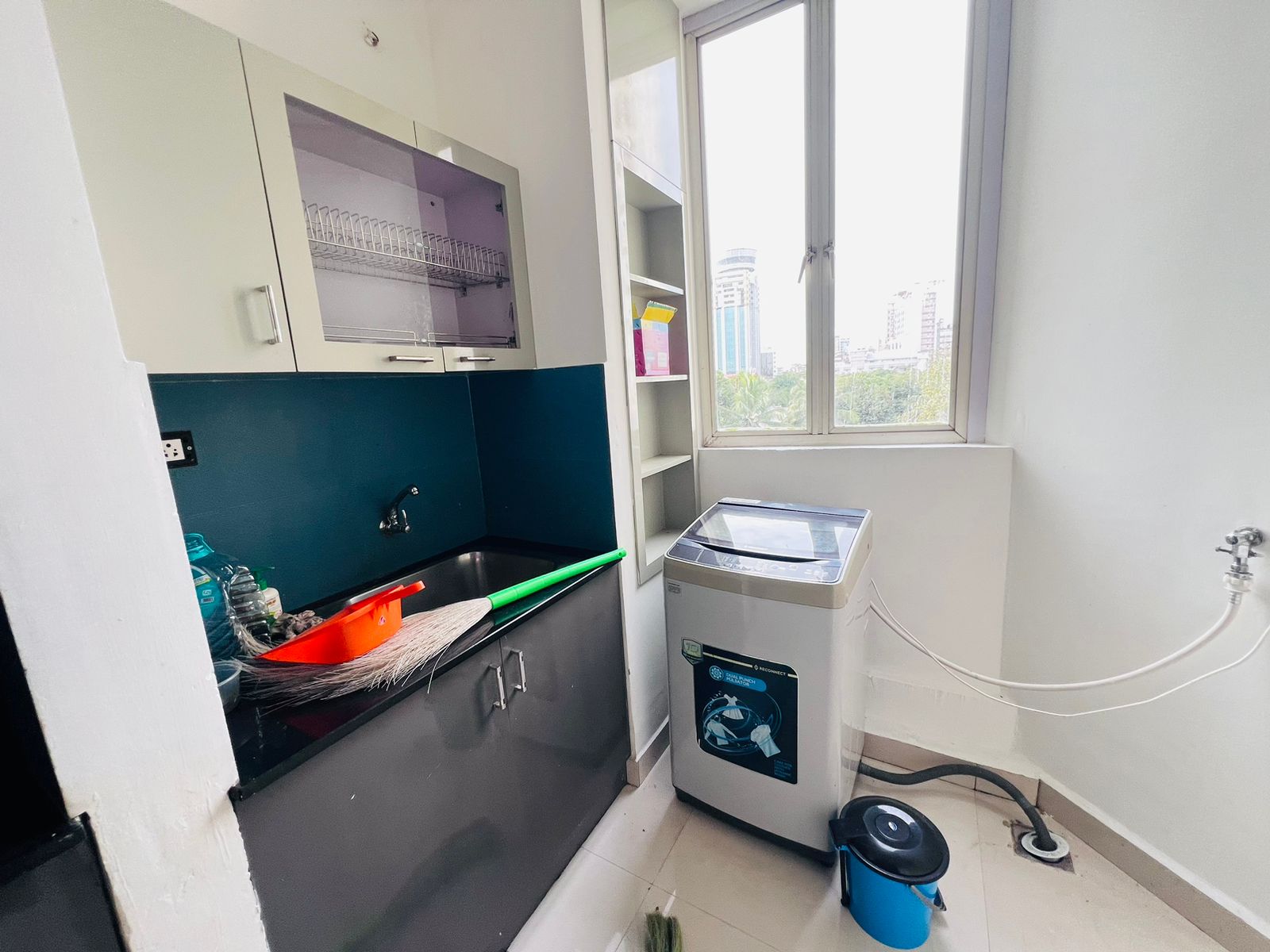 1680sqft 3BHK Fully Furnished Flat
