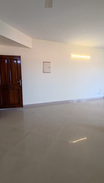 1699sqft 3BHK Flat