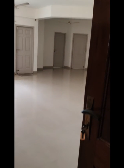 1699sqft 3BHK Semifurnished Apartment - for sale in Vyttila, Kochi ( Ernakulam ), Kerala
