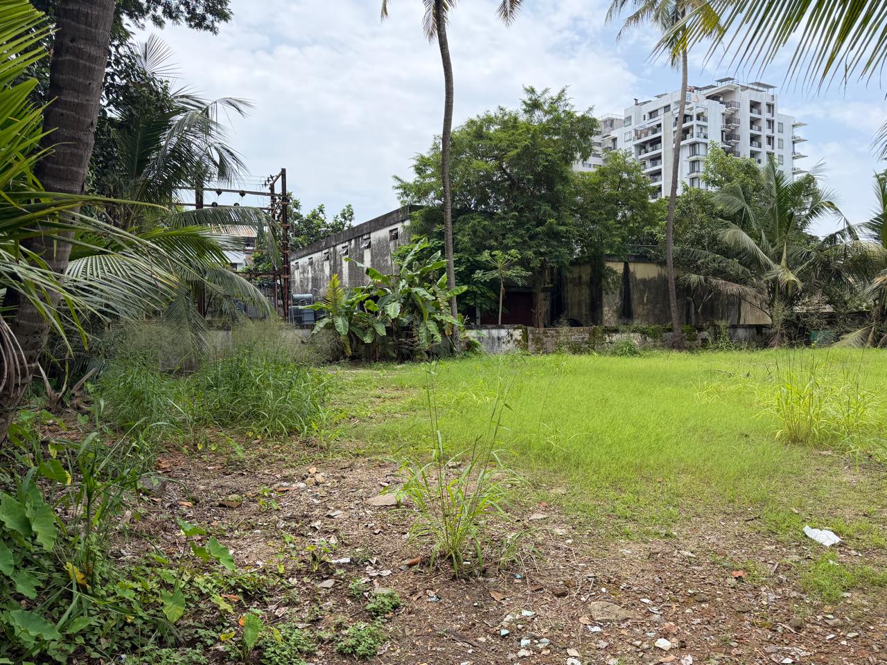 17 cents of Commercial Land