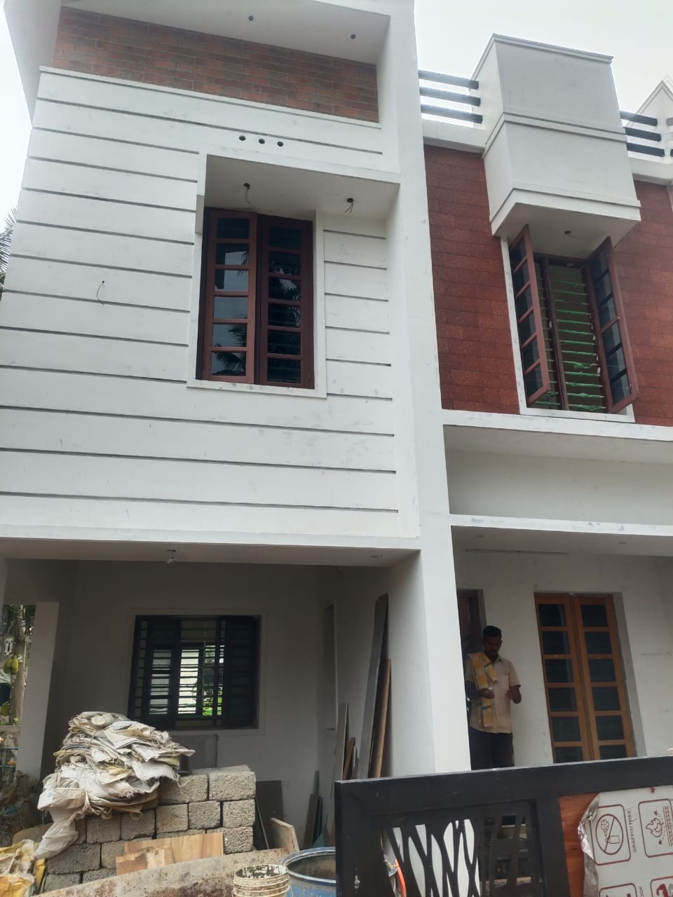 1700sqft 3BHK New House - for sale in Petta, Kochi ( Ernakulam ), Kerala