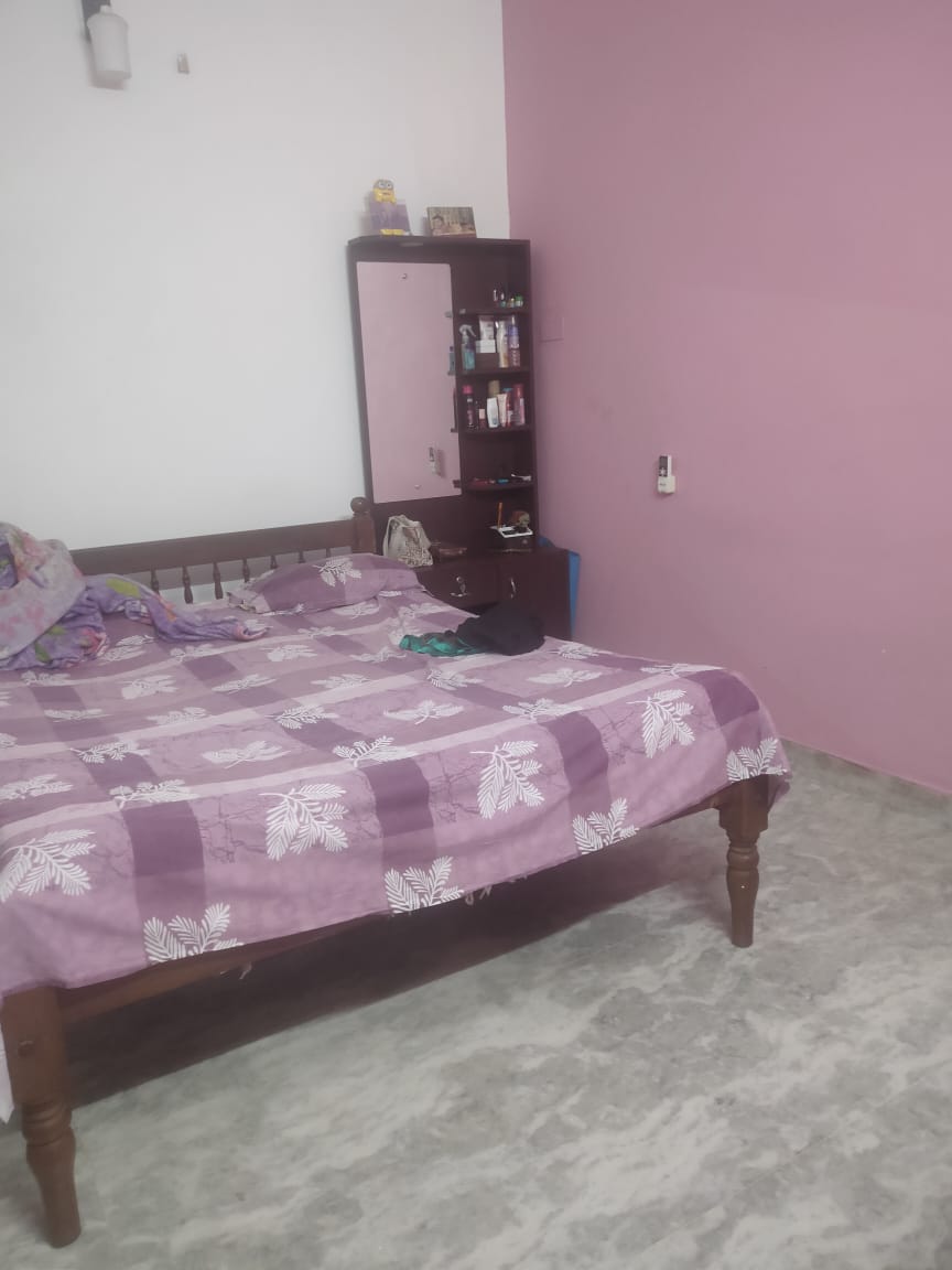 1700sqft 3BHK Semifurnished House with 5cents