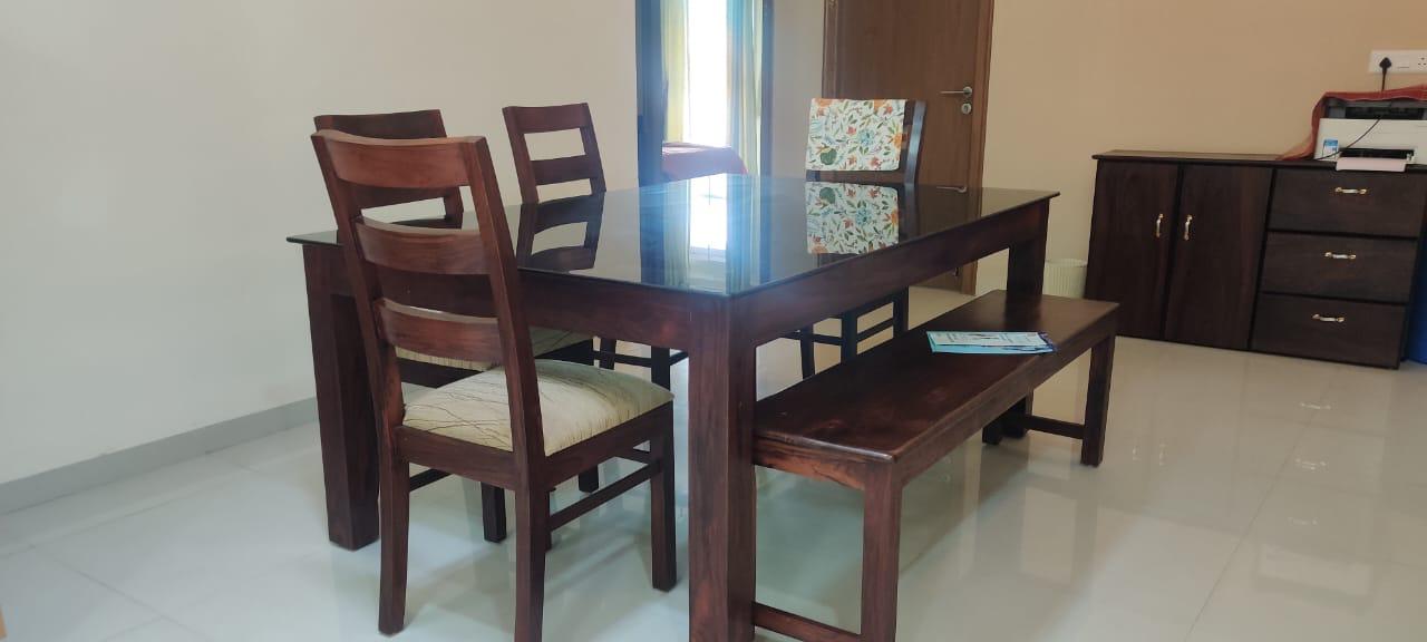 1710sqft 3BHK Fully furnished Flat