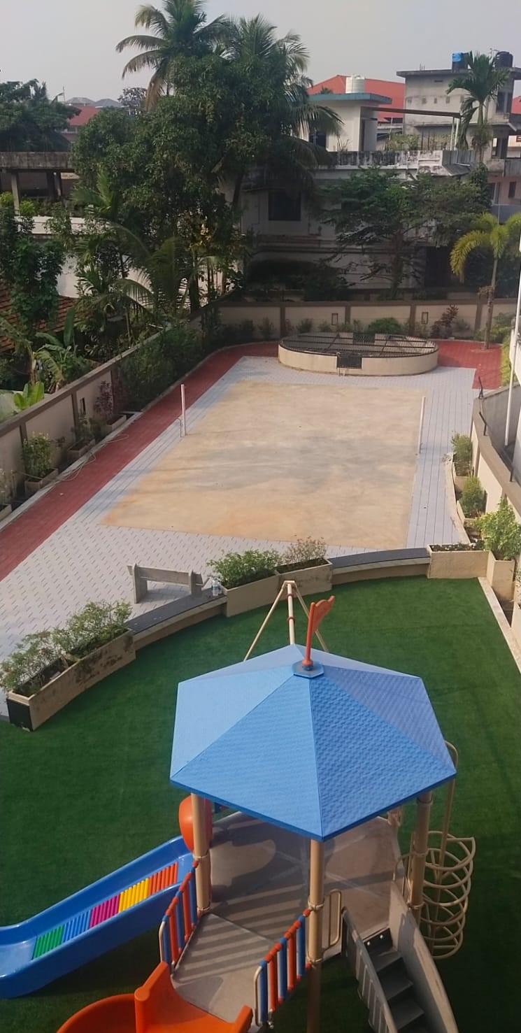 1728sqft 3BHK Fully furnished Flat