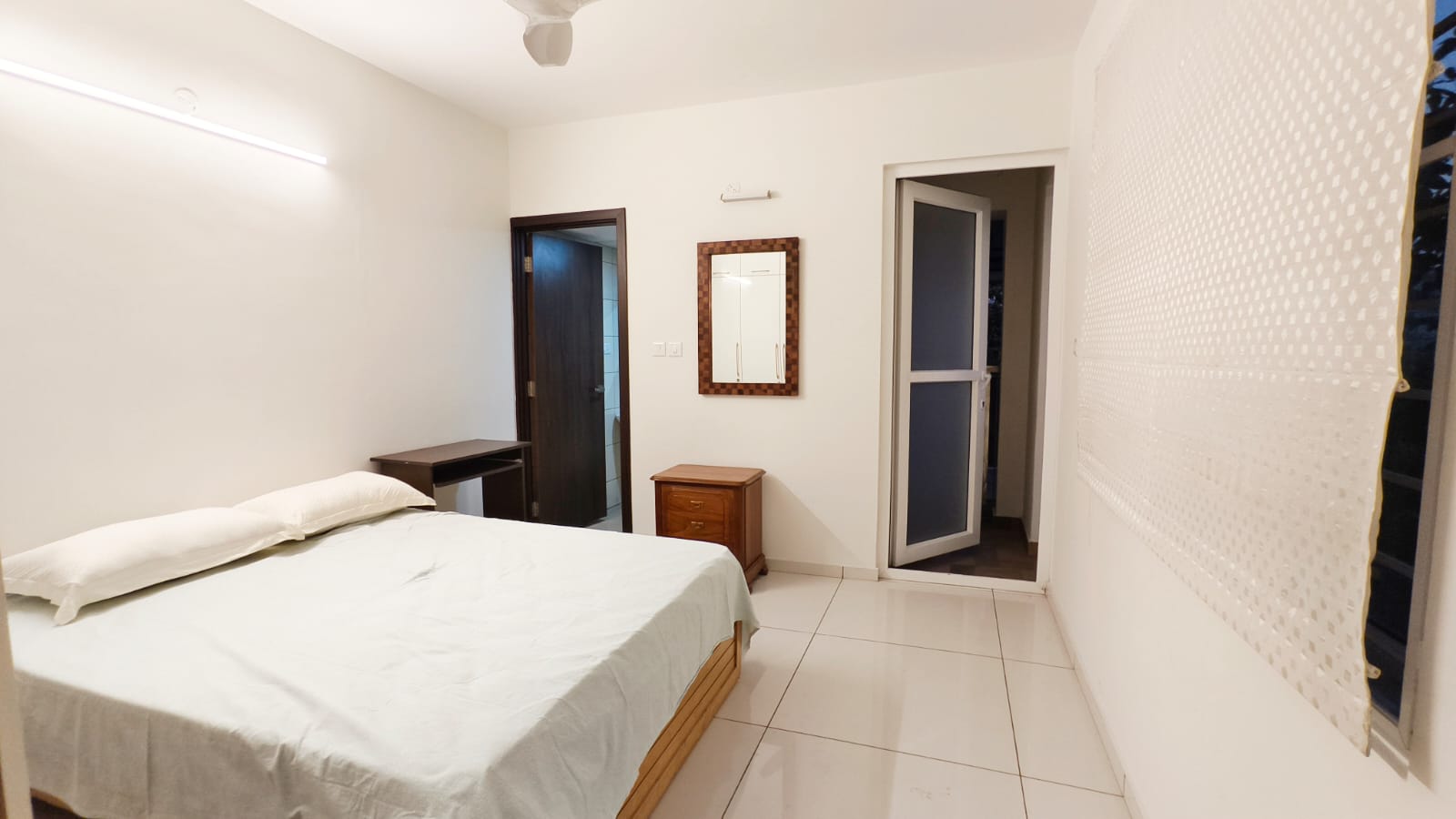 1750sqft 3BHK Fully furnished Flat