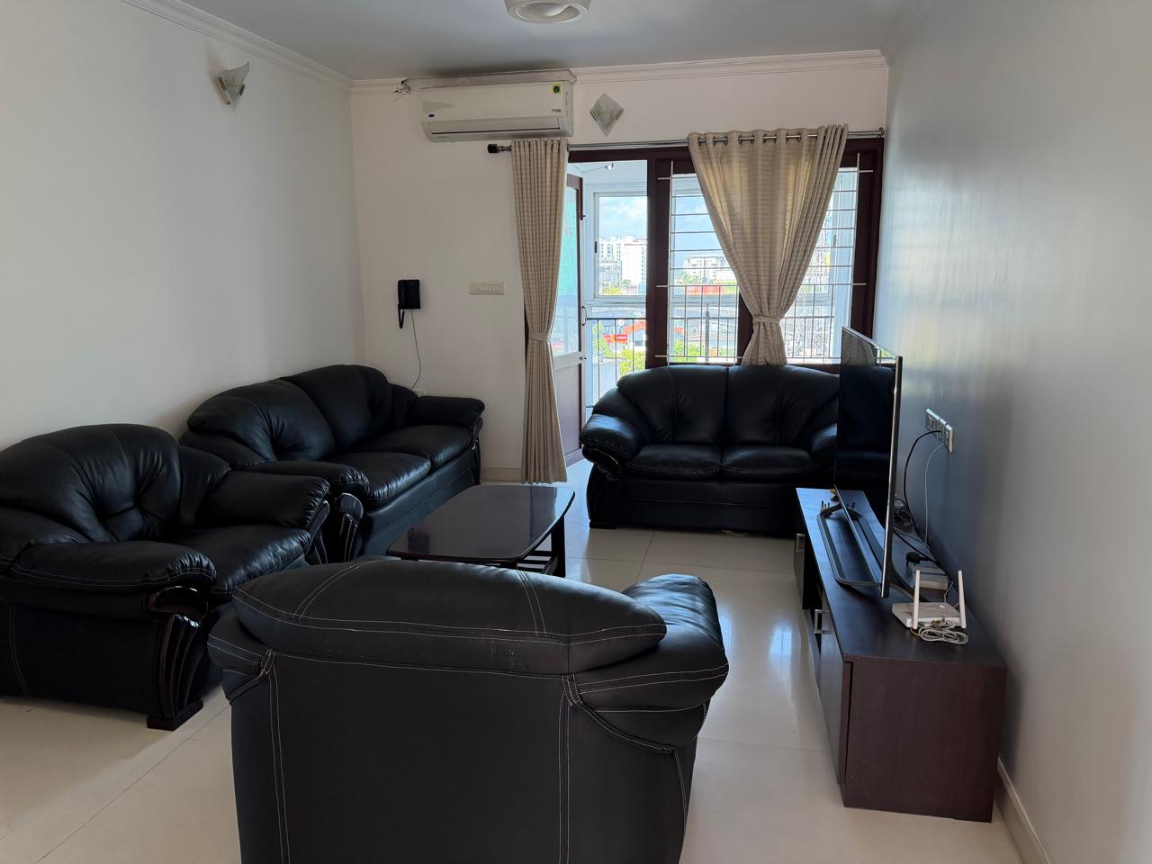 1788sqft 3BHK Fully furnished Flat