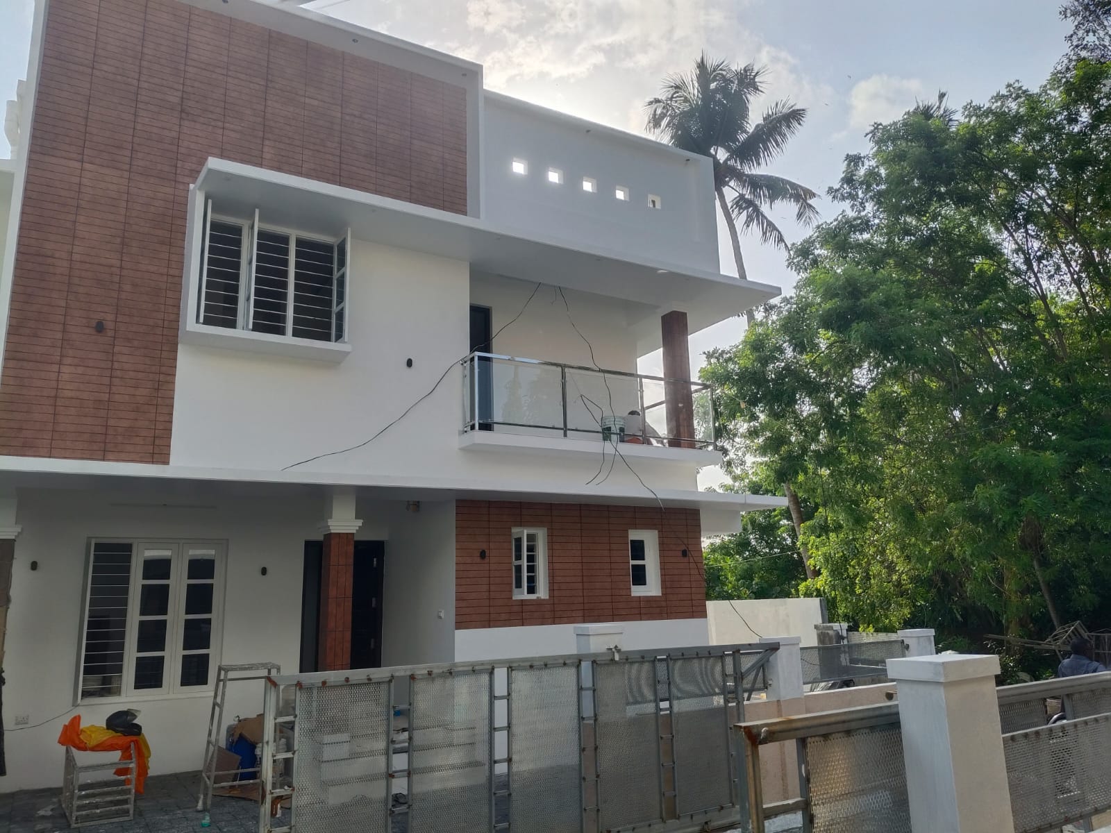 1800 sqft 3BHK New House