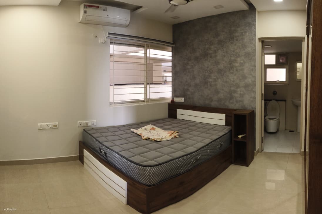 1800sqft 3BHK Fully furnished Flat