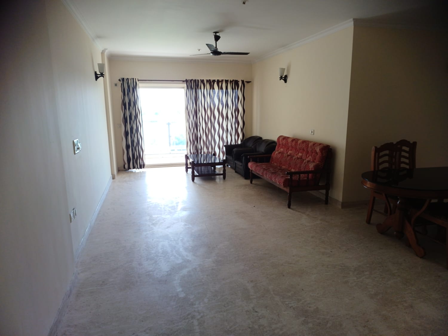 1800sqft 3BHK Fully furnished Flat - for sale in Marine Drive, Kochi ( Ernakulam ), Kerala