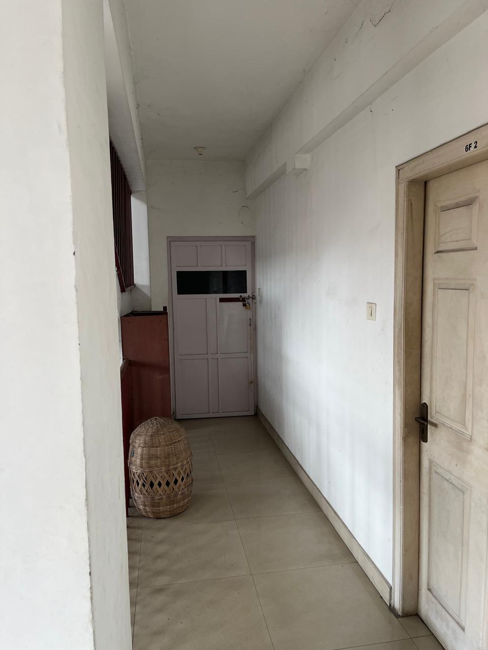 1800sqft 3BHK Furnished Apartment