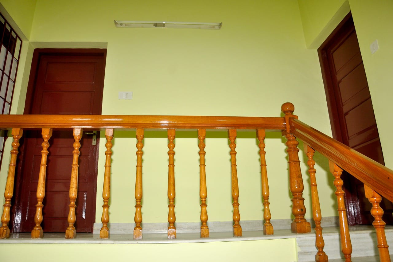 ‎1800sqft 3BHK Semifurnished Villa in Vennala