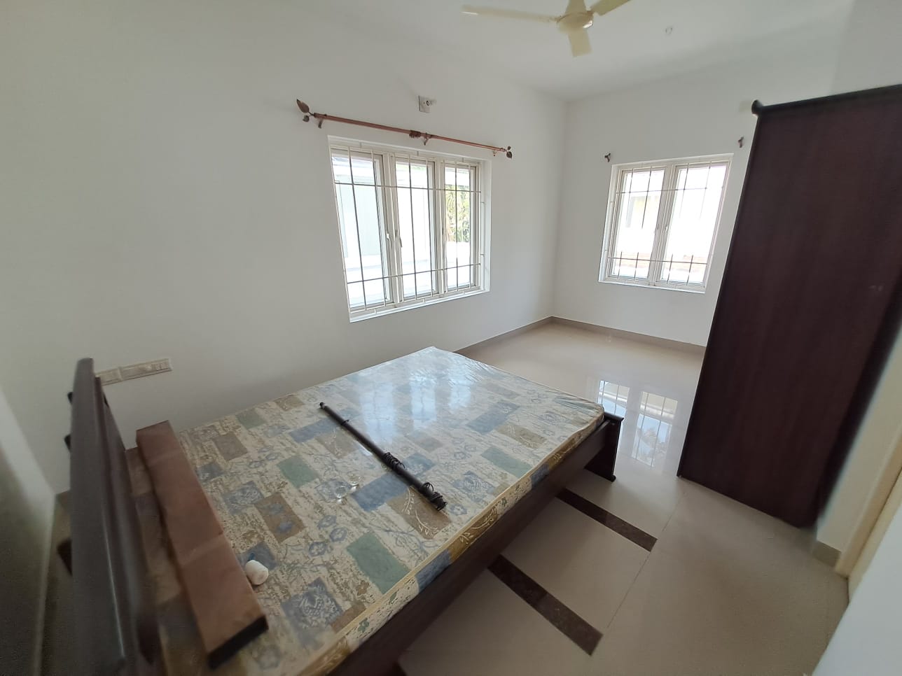 1825sqft 3BHK Semifurnished Branded Villa