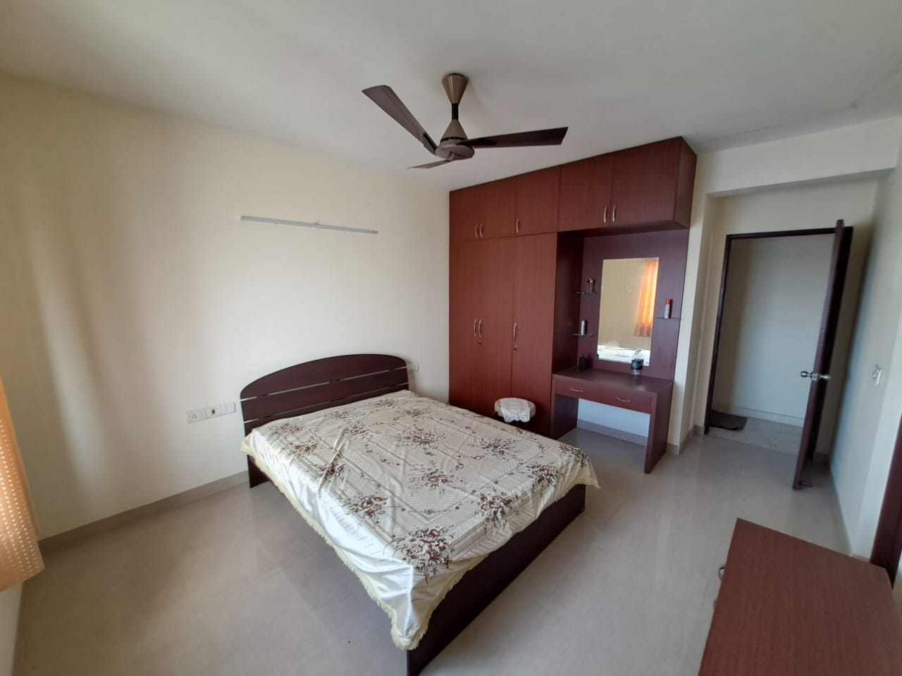 1850sqft 3BHK Fully Furnished Luxury Flat