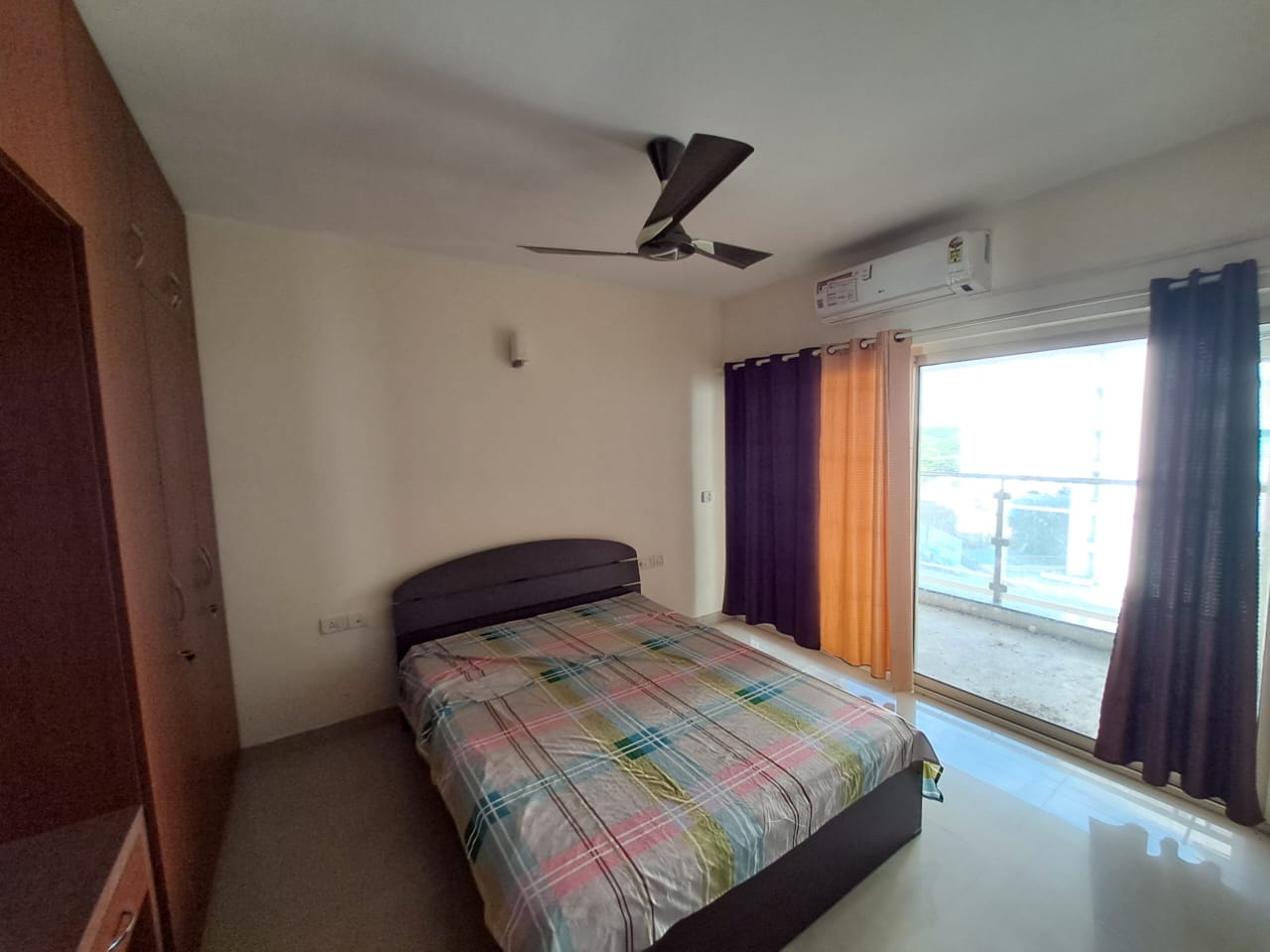 1850sqft 3BHK Fully Furnished Luxury Flat