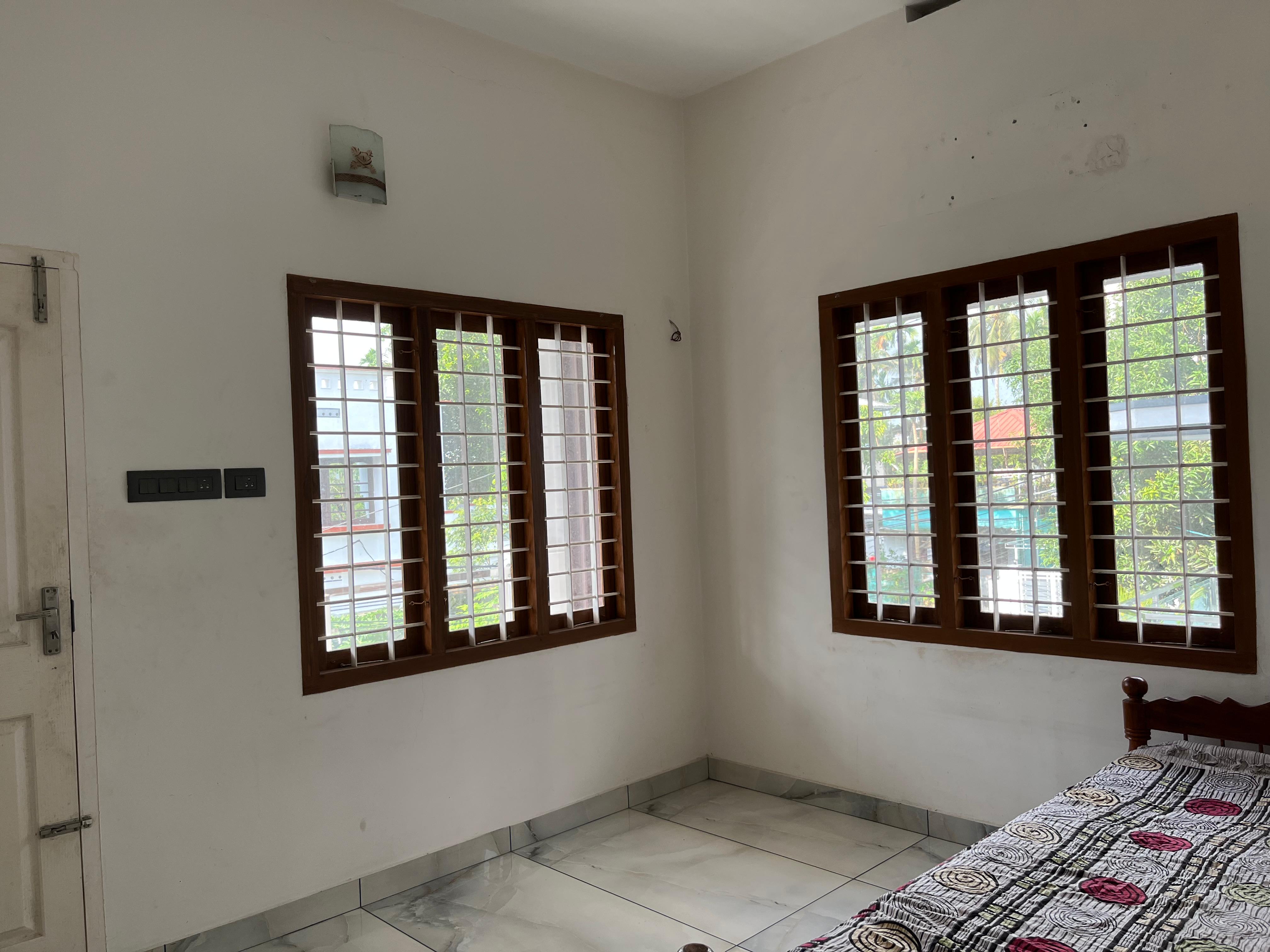 1850sqft Duplex Fully furnished House