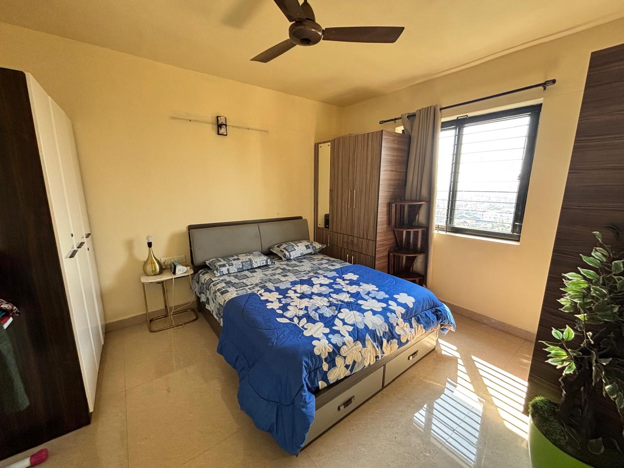 1885sqft 3BHK Fully furnished Flat