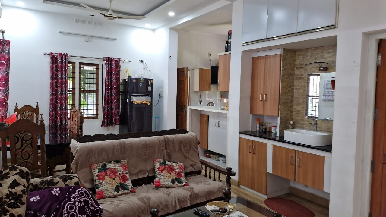 1900sqft 3BHK Furnished House - for sale in Marotichod, Kochi, Kerala