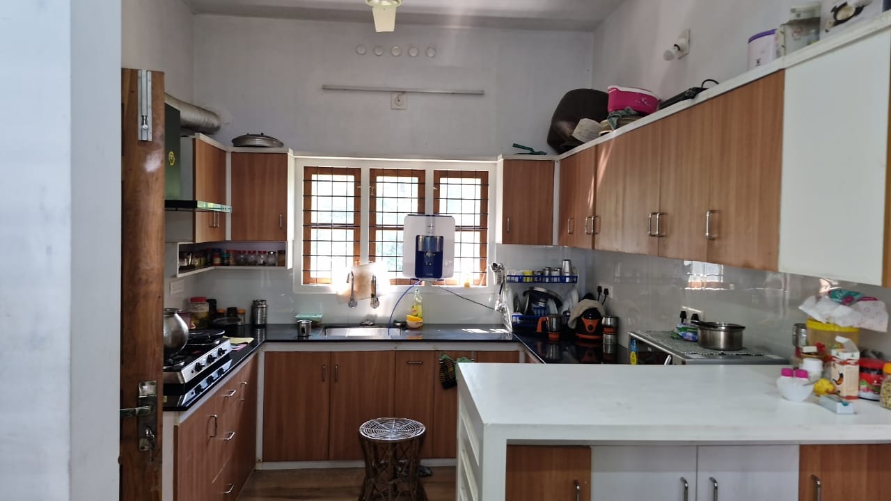 1900sqft 3BHK Furnished House