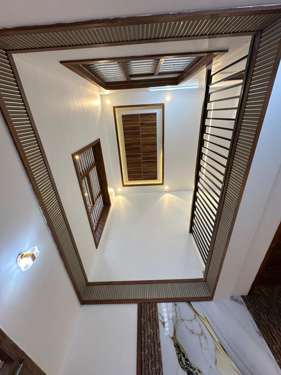 1900sqft 4BHK Semifurnished House - for sale in Kuzhivelipady, Kochi ( Ernakulam ), Kerala