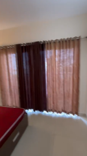 1937sqft 3BHK Fully furnished Flat