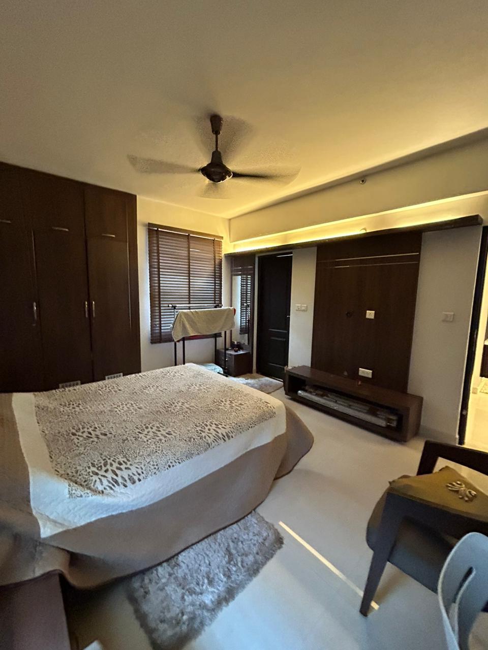1950 sqft, 3BHK Fully Furnished Luxury Flat, Kaloor